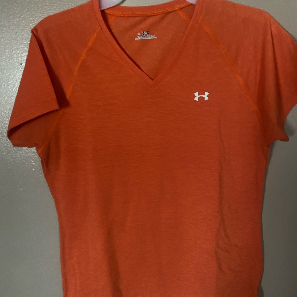 Under Armour Top